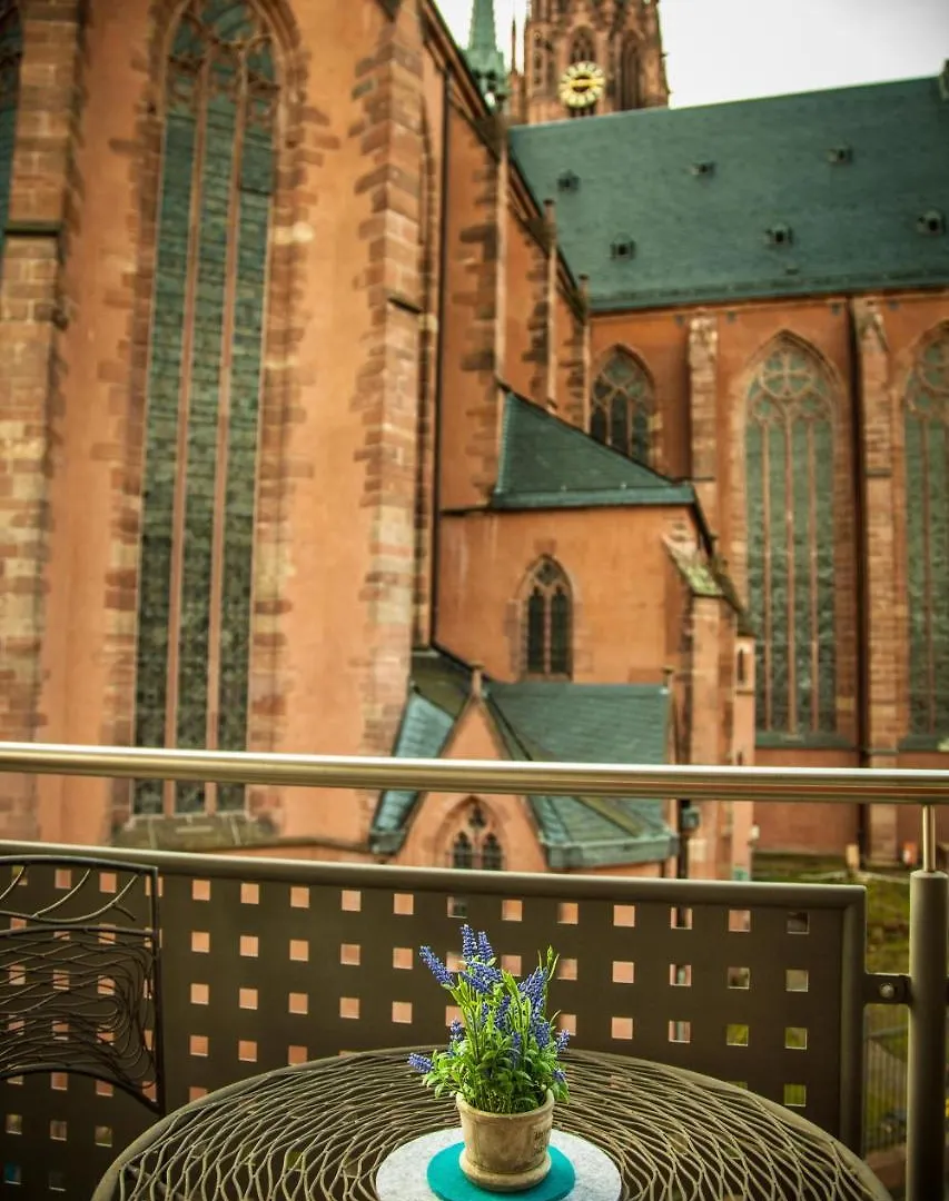 ***  Paulaner Am Dom Hotel フランクフルト ドイツ
